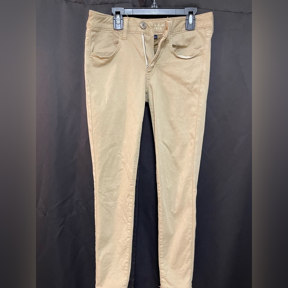 TAN AMERICAN EAGLE JEGGINGS